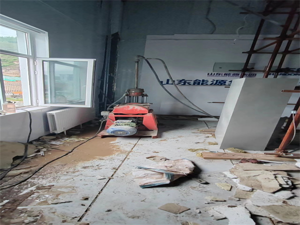 濠江地基基础下沉墙体裂缝加固注浆顶升施工